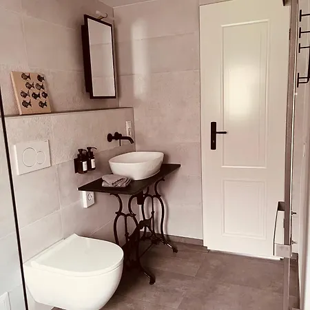 Heimatliebe Fuer 4 Бланкенхайн